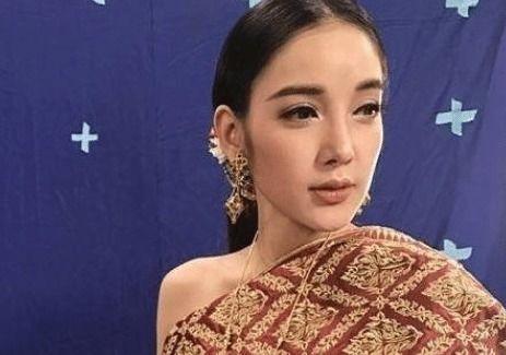 明星网红的奶奶叫什么,揭秘明星网红背后的慈祥身影