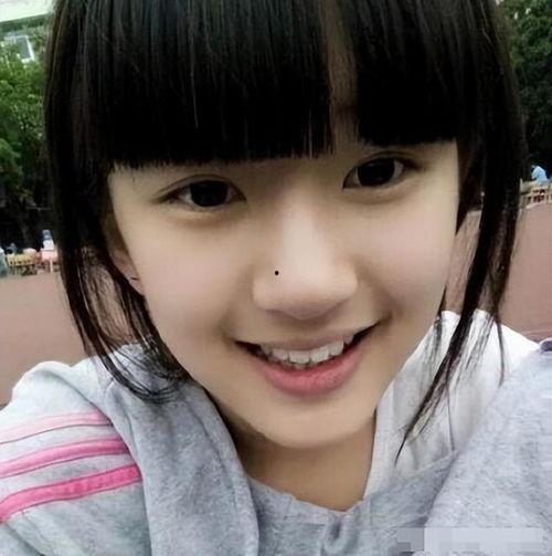 明星网红当头像女的