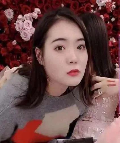 哪些明星网红卖货好做些,明星网红带货力排行榜,哪些人气王卖货效果最佳?