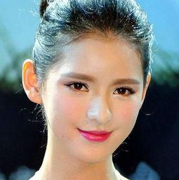 带过蕾丝假发的明星网红,盘点那些以假发为时尚标志的明星网红