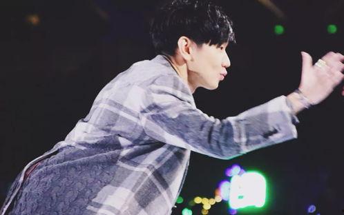 明星网红对唱林俊杰视频