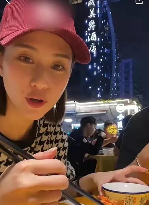 娱乐圈吃瓜爆料哇唧唧哇